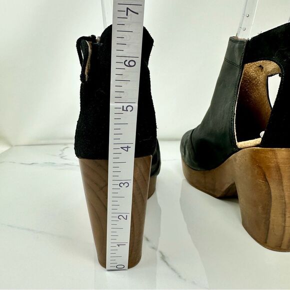 Free People Wedge Booties- Size 7.5 (EU38) - Picture 8 of 14